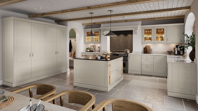 A Cambridge kitchen in Taupe