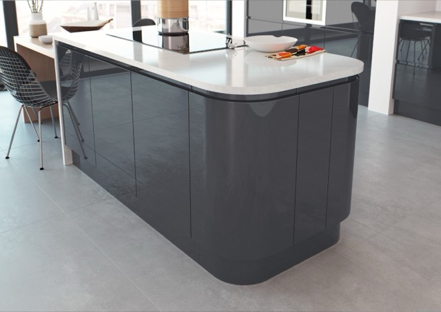 A Lucente Gloss kitchen in Anthracite