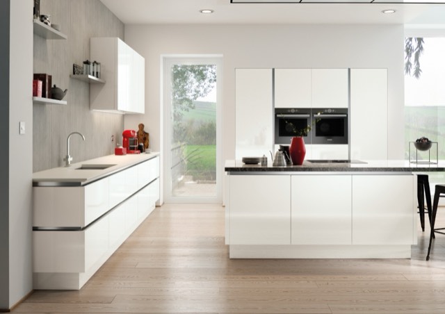 Vivo+ Gloss for Vero kitchen in gloss