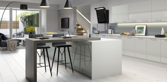 A Vivo+ Gloss kitchen in Grey